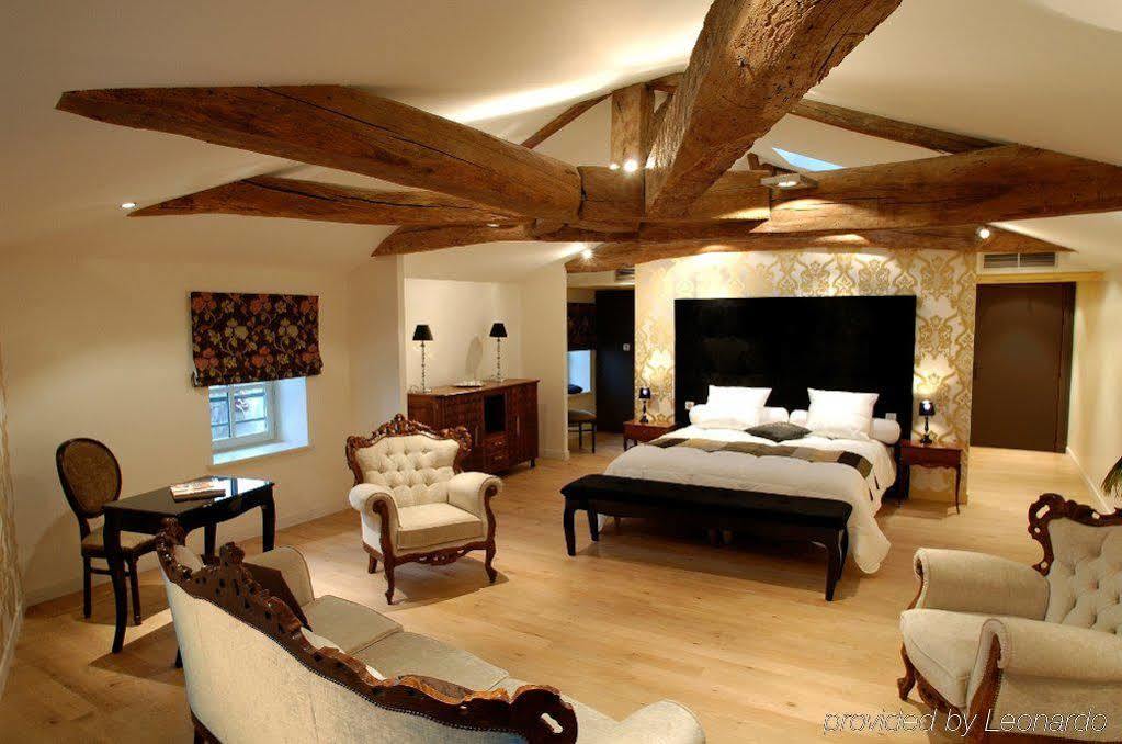 Frédéric Carrion Hôtel et Spa Viré Esterno foto