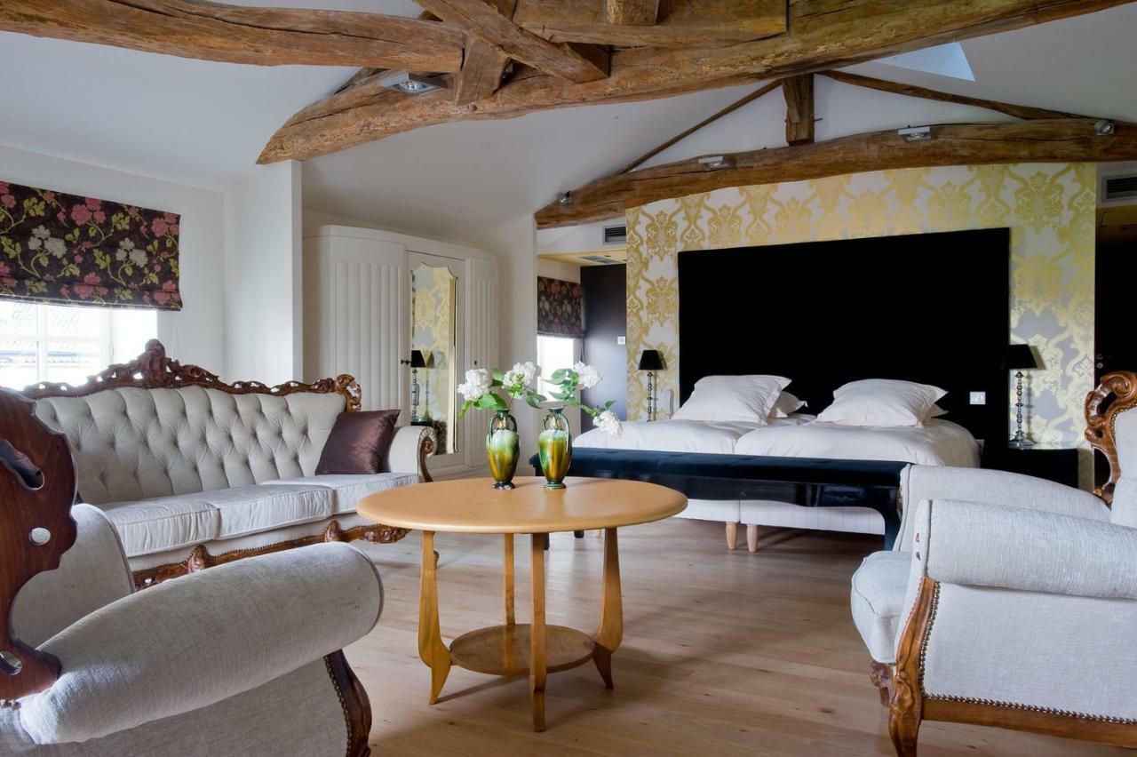 Frédéric Carrion Hôtel et Spa Viré Esterno foto