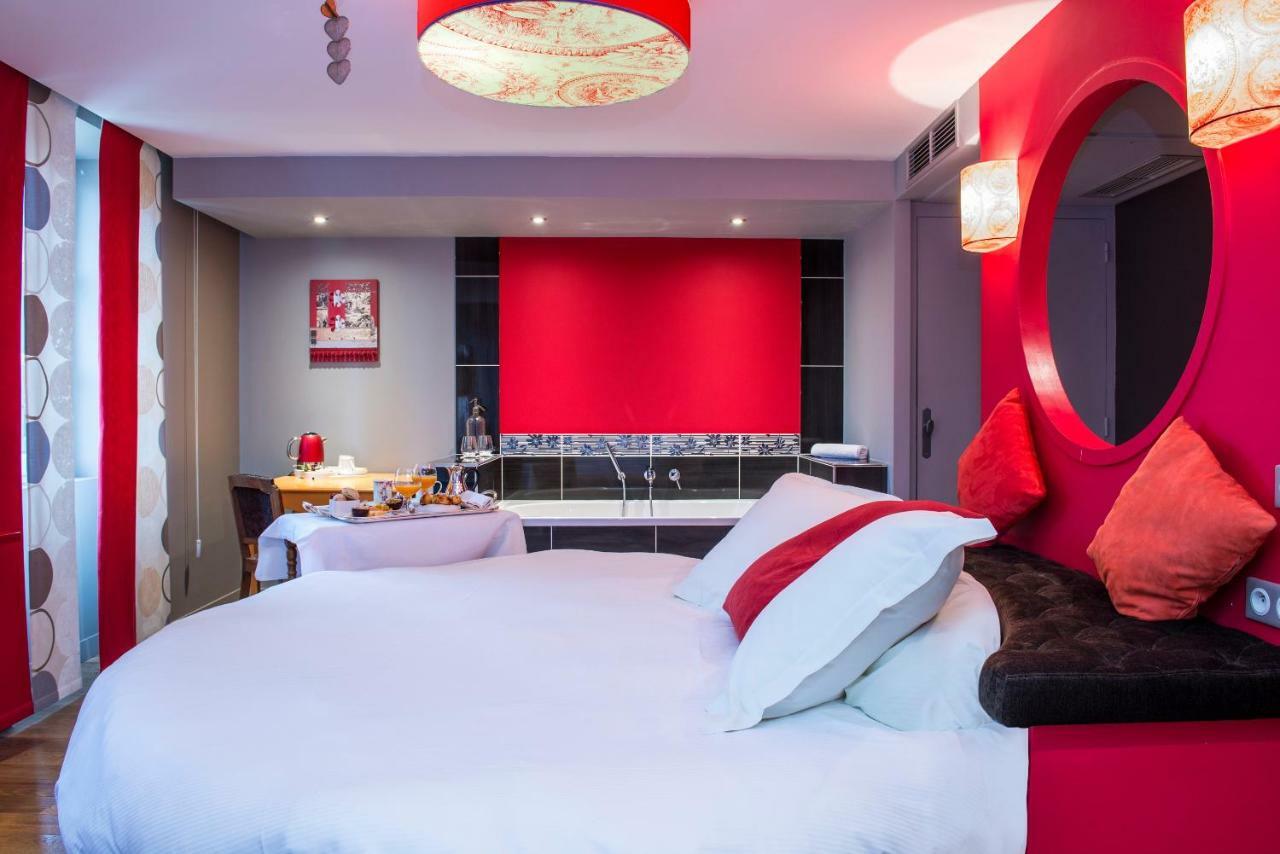 Frédéric Carrion Hôtel et Spa Viré Esterno foto