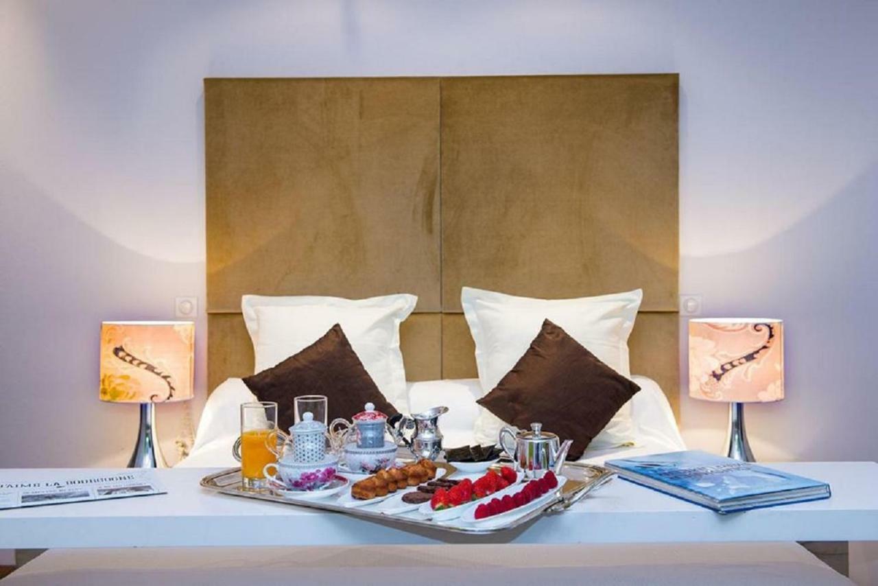 Frédéric Carrion Hôtel et Spa Viré Esterno foto